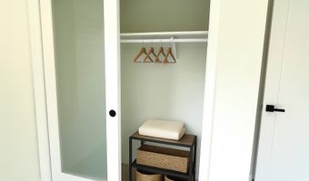 2345 Kipona Pl, Honolulu, HI 96816