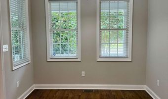 205 Huntington Shls, Athens, GA 30606