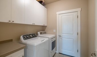 21022 JENNY MARIE Ln, Aurora, OR 97002