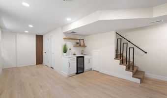 1004 GALLOWAY St NE, Washington, DC 20011