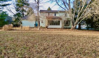 8 COLONIAL Ct, Hockessin, DE 19707