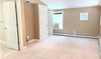 79 W Shore Dr, Exeter, RI 02822
