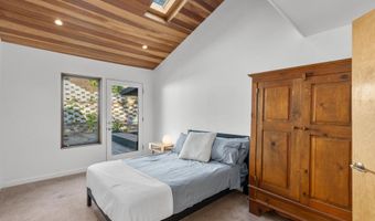 1930 Seminole Dr, Agoura Hills, CA 91301