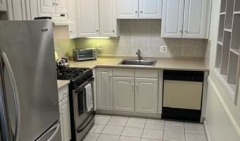 20 Colonial Dr 3, Andover, MA 01810