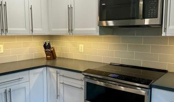 2004 QUAY VILLAGE Ct #101, Annapolis, MD 21403