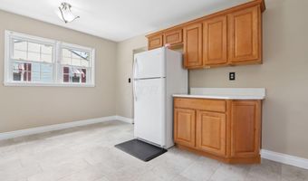 3022 Templeton Rd, Columbus, OH 43209