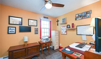325 Lake Dr, Glocester, RI 02814