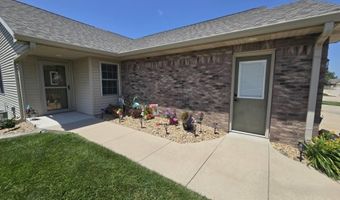 613 Springview Cir, Beatrice, NE 68310