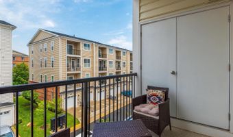 23564 BUCKLAND FARM Ter, Ashburn, VA 20148