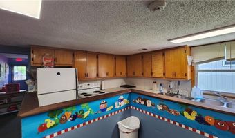 406 S Main St, Archie, MO 64725