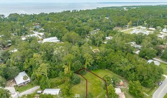 225 A Ave G, Apalachicola, FL 32320