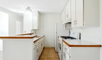 15438 La Mirada Blvd HH208, La Mirada, CA 90638