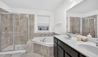 1497 CASPIAN St, Allentown, PA 18104