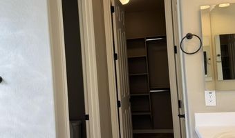 297 E KAIBAB Dr, Chandler, AZ 85249