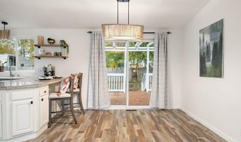 316 S 9th St, Benton City, WA 99320