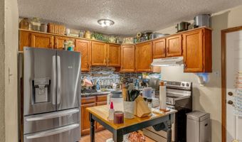 541 N Milton St, Auburn, KS 66402