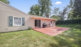 47 Fayette Ln, Aberdeen, NJ 07747