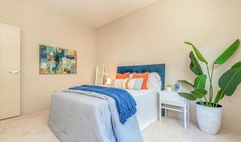 3009 Ala Makahala Pl 102, Honolulu, HI 96818