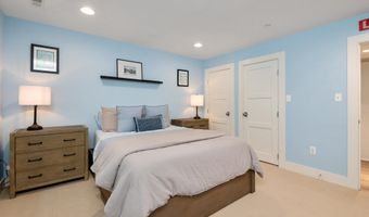 529 LEE Cir, Annapolis, MD 21403