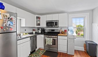 28 Gardner St, Arlington, MA 02474