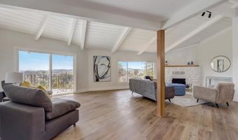 2204 Rockhoff Rd, Escondido, CA 92026