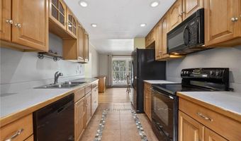 13 Pigeon Hill Cv, Hopkinton, RI 02808