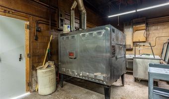 212 S Hickory St, Abbott, TX 76621