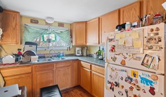 35 Saint Mary's St, Burlington, VT 05401