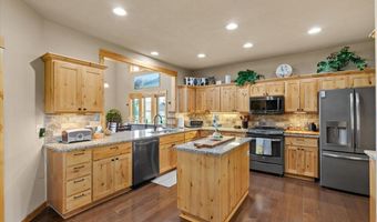 50 Bellflower Ct, Blanchard, ID 83804