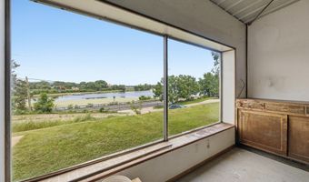 140 N State Road 35, Alma, WI 54610