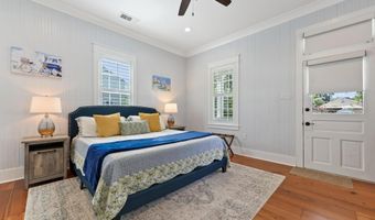 307 Saint George St, Bay St. Louis, MS 39520