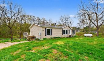 9214 S Cedar Dr, Allendale, MI 49401