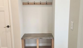 404 Chad Trl, Arlington, WI 53911