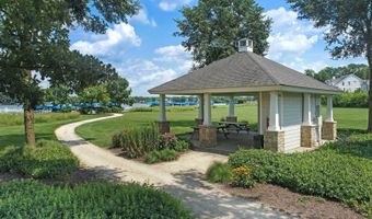 40590 N North Newport Dr, Antioch, IL 60002