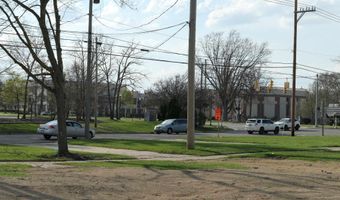 323 W Superior St, Alma, MI 48801