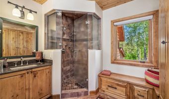 90 Rounds Rd, Breckenridge, CO 80424