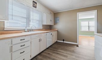 31 3RD Ave, Ashville, AL 35953