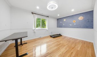 7 Sherborne Cir, Ashland, MA 01721