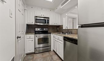 2045 3rd St #305, Baton Rouge, LA 70802