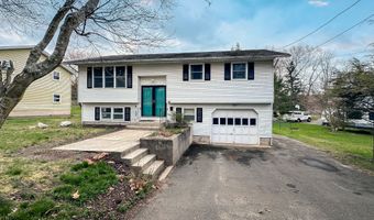 19 Crescent St, Plymouth, CT 06786