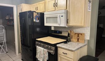 1813 W Currier Ave, Artesia, NM 88210