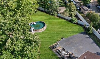 687 Hopping Rd, Belford, NJ 07718