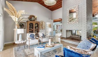 427 Glenbrook Dr, Atlantis, FL 33462