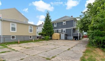 200 Market St, Warren, RI 02885
