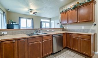 1234 KERRISDALE Dr, Albany, OR 97322