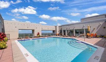 851 N GLEBE Rd 1419, Arlington, VA 22203
