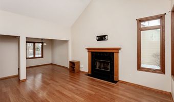 3814 Brookdale Ave, Ames, IA 50010