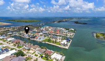 126 Sea View Dr, Aransas Pass, TX 78336