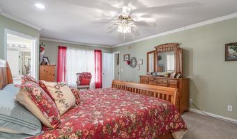 172 Eden Acres Dr, Andrews, NC 28901