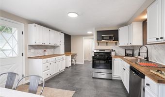 48304 State Route 113, Amherst, OH 44001